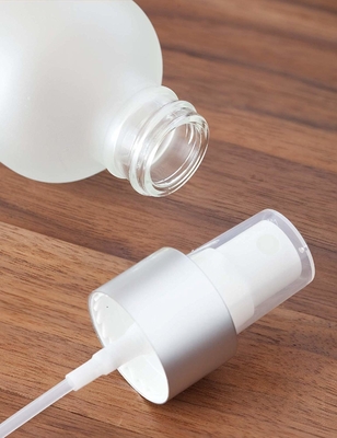 Hộp đựng chai xịt mỹ phẩm PET 50ml với bơm 24MM